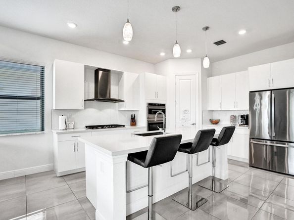 12855 Bayside Ct, Parkland FL 33076