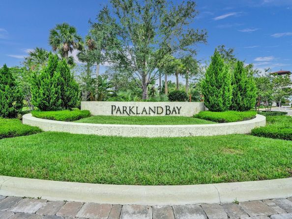 12855 Bayside Ct, Parkland FL 33076