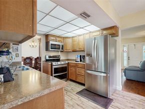 8201 NW 59th Ct, Tamarac FL 33321