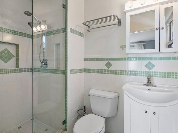 811 SE 31st Street, Boca Raton FL 33432