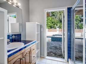 811 SE 31st Street, Boca Raton FL 33432