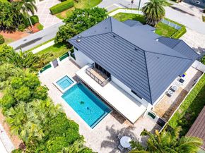 811 SE 31st Street, Boca Raton FL 33432