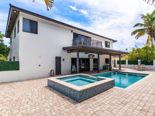 811 SE 31st Street, Boca Raton FL 33432