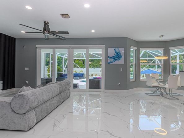 2738 Misty Oaks Circle Royal Circle, Royal Palm Beach FL 33411