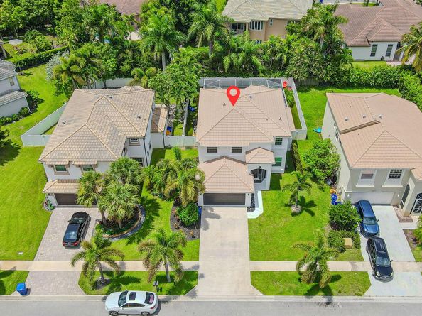 2738 Misty Oaks Circle Royal Circle, Royal Palm Beach FL 33411