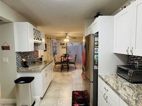 7213 Fairfax Dr 107, Fort Lauderdale FL 33321
