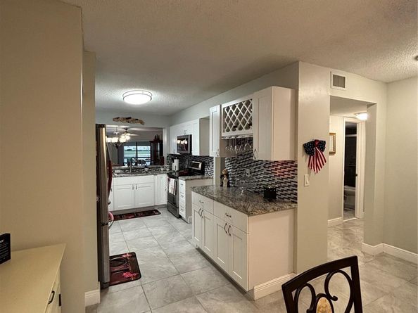 7213 Fairfax Dr 107, Fort Lauderdale FL 33321