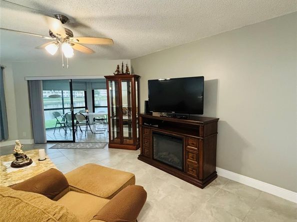 7213 Fairfax Dr 107, Fort Lauderdale FL 33321
