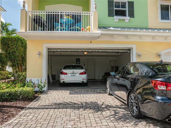701 SE 16th St 4, Fort Lauderdale FL 33316