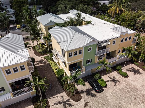 701 SE 16th St 4, Fort Lauderdale FL 33316