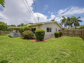 2750 SE 3rd Street, Pompano Beach FL 33062