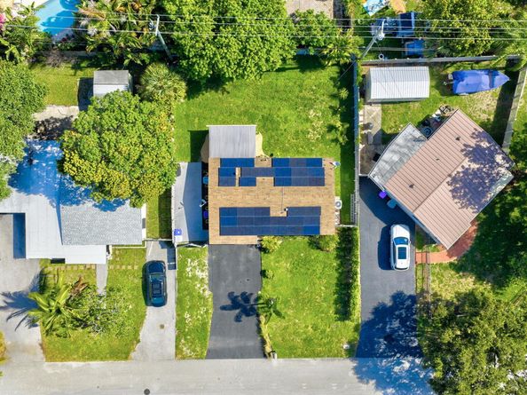 1473 NE 25 Street, Pompano Beach FL 33064