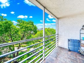 2860 Somerset Dr 404K, Lauderdale Lakes FL 33311
