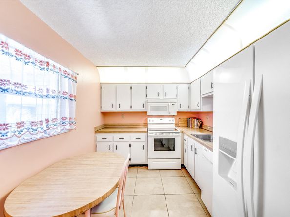 2860 Somerset Dr 404K, Lauderdale Lakes FL 33311