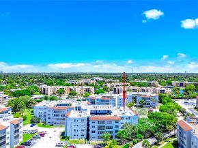 2860 Somerset Dr 404K, Lauderdale Lakes FL 33311