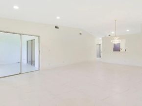 8273 Springtree Road, Boca Raton FL 33496