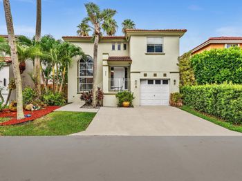 3083 W Buena Vista Drive