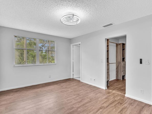 3083 W Buena Vista Drive, Margate FL 33063