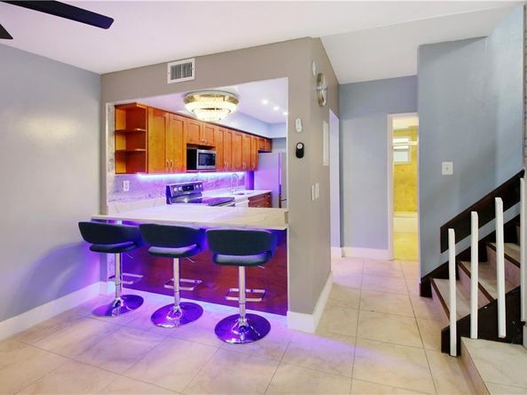 4087 Coral Springs Dr 2, Coral Springs FL 33065