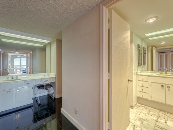 2200 S Ocean Ln 2202, Fort Lauderdale FL 33316