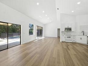5172 NW 53rd Ave, Coconut Creek FL 33073