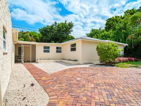 813 Avon Road, West Palm Beach FL 33401