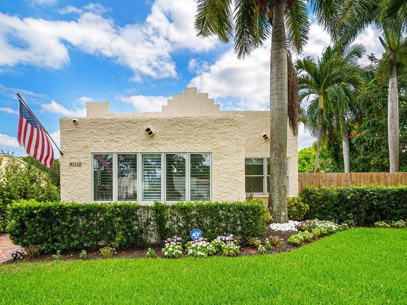 813 Avon Road, West Palm Beach FL 33401