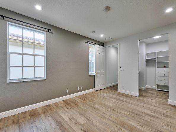 2401 NW 7th Street, Boynton Beach FL 33426