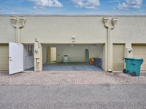 2401 NW 7th Street, Boynton Beach FL 33426