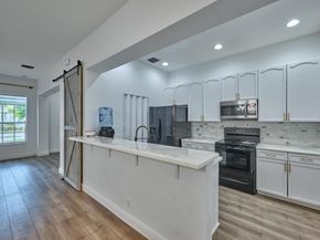 2401 NW 7th Street, Boynton Beach FL 33426
