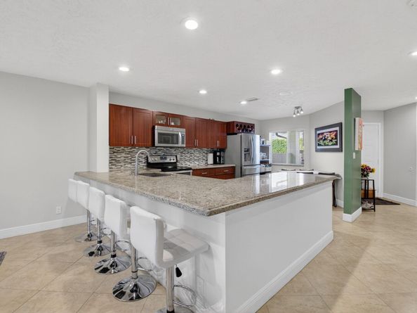 6037 Old Court Rd 908, Boca Raton FL 33433