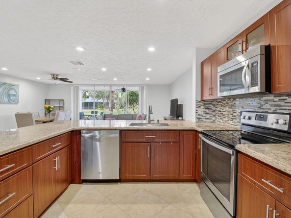 6037 Old Court Rd 908, Boca Raton FL 33433