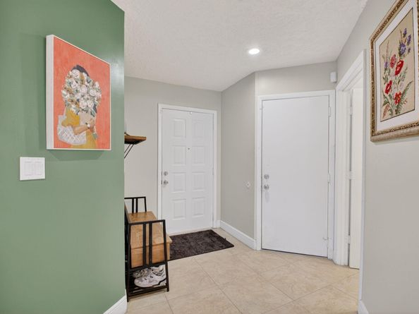 6037 Old Court Rd 908, Boca Raton FL 33433