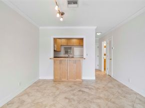 2201 SE 9th St 206, Pompano Beach FL 33062