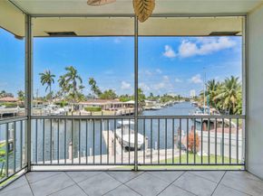 2201 SE 9th St 206, Pompano Beach FL 33062