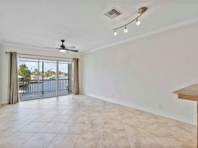2201 SE 9th St 206, Pompano Beach FL 33062