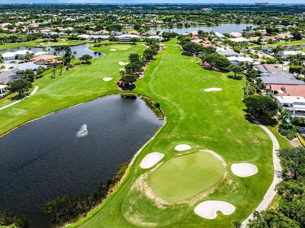 4825 Bocaire Boulevard, Boca Raton FL 33487