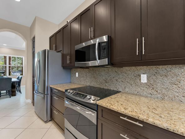 11700 NW 71st Pl, Parkland FL 33076