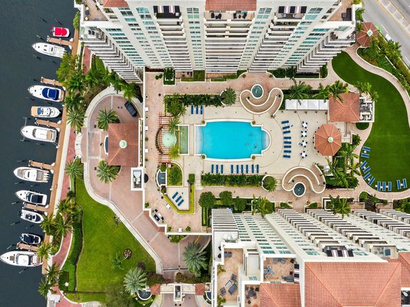 600 W Las Olas Blvd 902S, Fort Lauderdale FL 33312