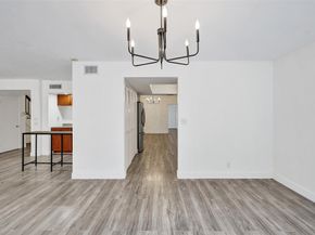 103 Heatherbrook Way 143, Hollywood FL 33021