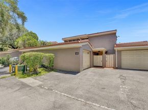 103 Heatherbrook Way 143, Hollywood FL 33021