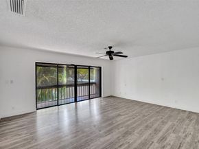103 Heatherbrook Way 143, Hollywood FL 33021