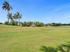 103 Heatherbrook Way 143, Hollywood FL 33021