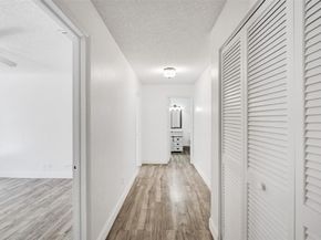 103 Heatherbrook Way 143, Hollywood FL 33021
