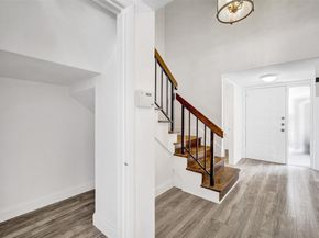103 Heatherbrook Way 143, Hollywood FL 33021