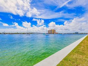 1071 Sugar Sands Boulevard 8, Singer Island FL 33404