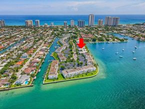 1071 Sugar Sands Boulevard 8, Singer Island FL 33404