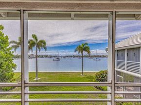 1071 Sugar Sands Boulevard 8, Singer Island FL 33404
