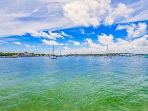 1071 Sugar Sands Boulevard 8, Singer Island FL 33404