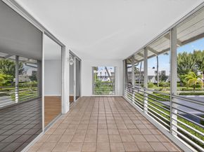 1071 Sugar Sands Boulevard 8, Singer Island FL 33404